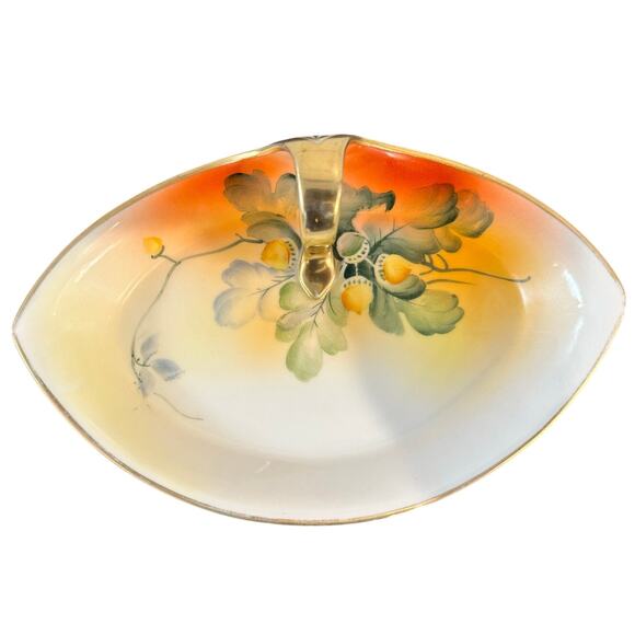Nippon Vintage Hand Painted Japan Trinket Candy Dish with Gilded Handle - Picture 3 of 7